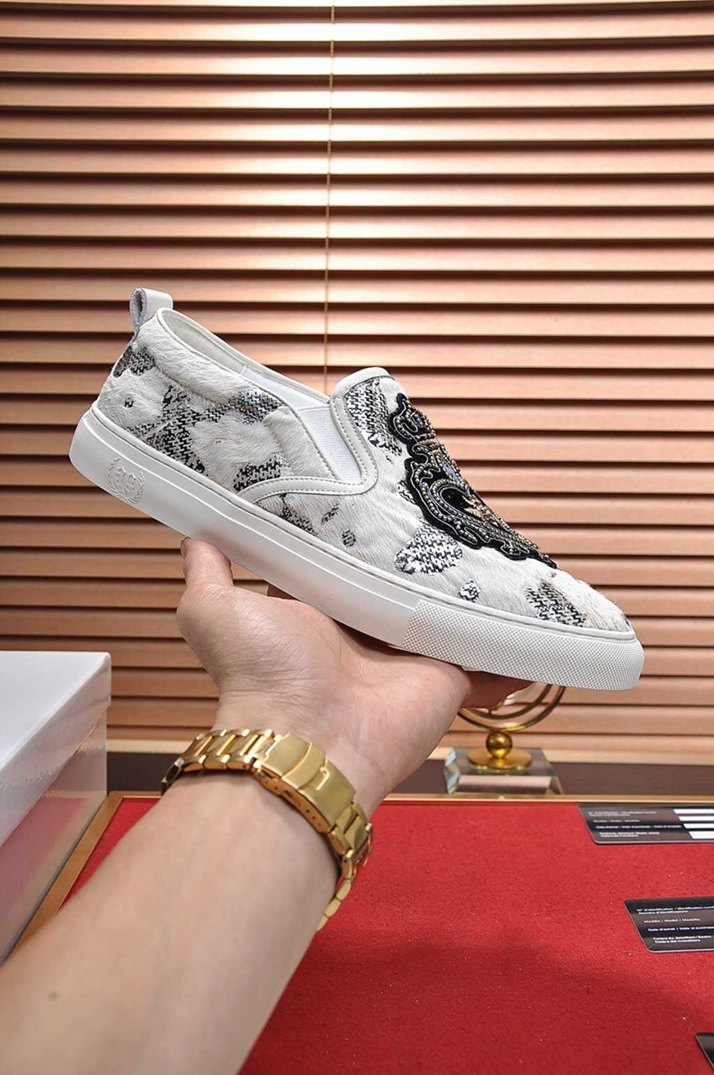 D*G sneaker